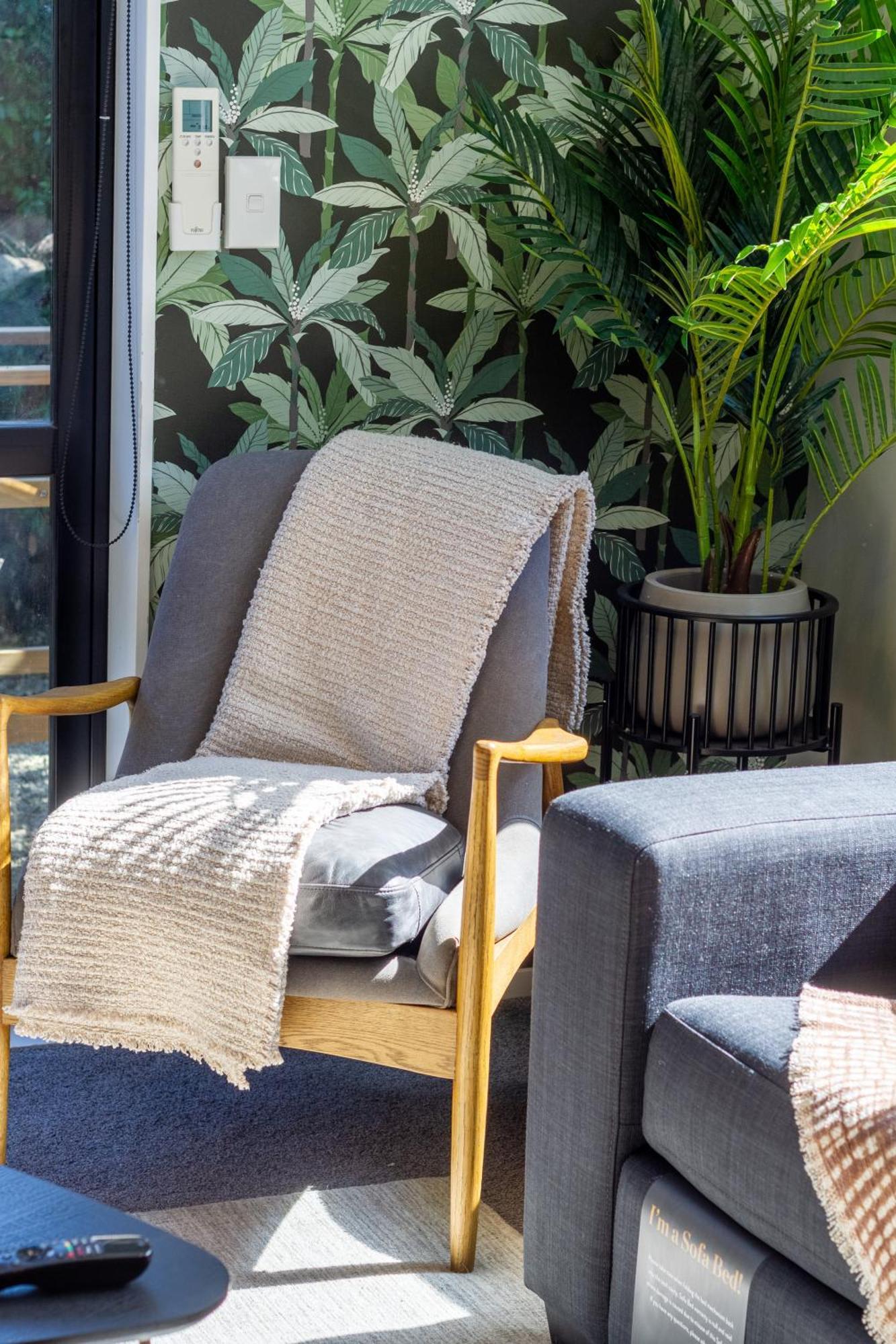 Latimer Square Luxe: 1Br W/ Sofa Bed Christchurch Eksteriør billede